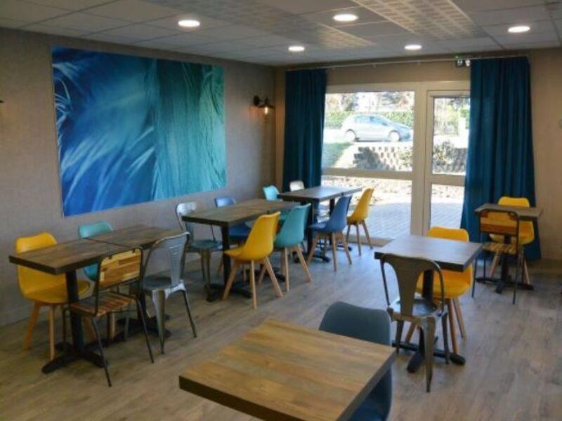 Kyriad Direct Tours Sud - Chambray Les Tours Eksteriør billede