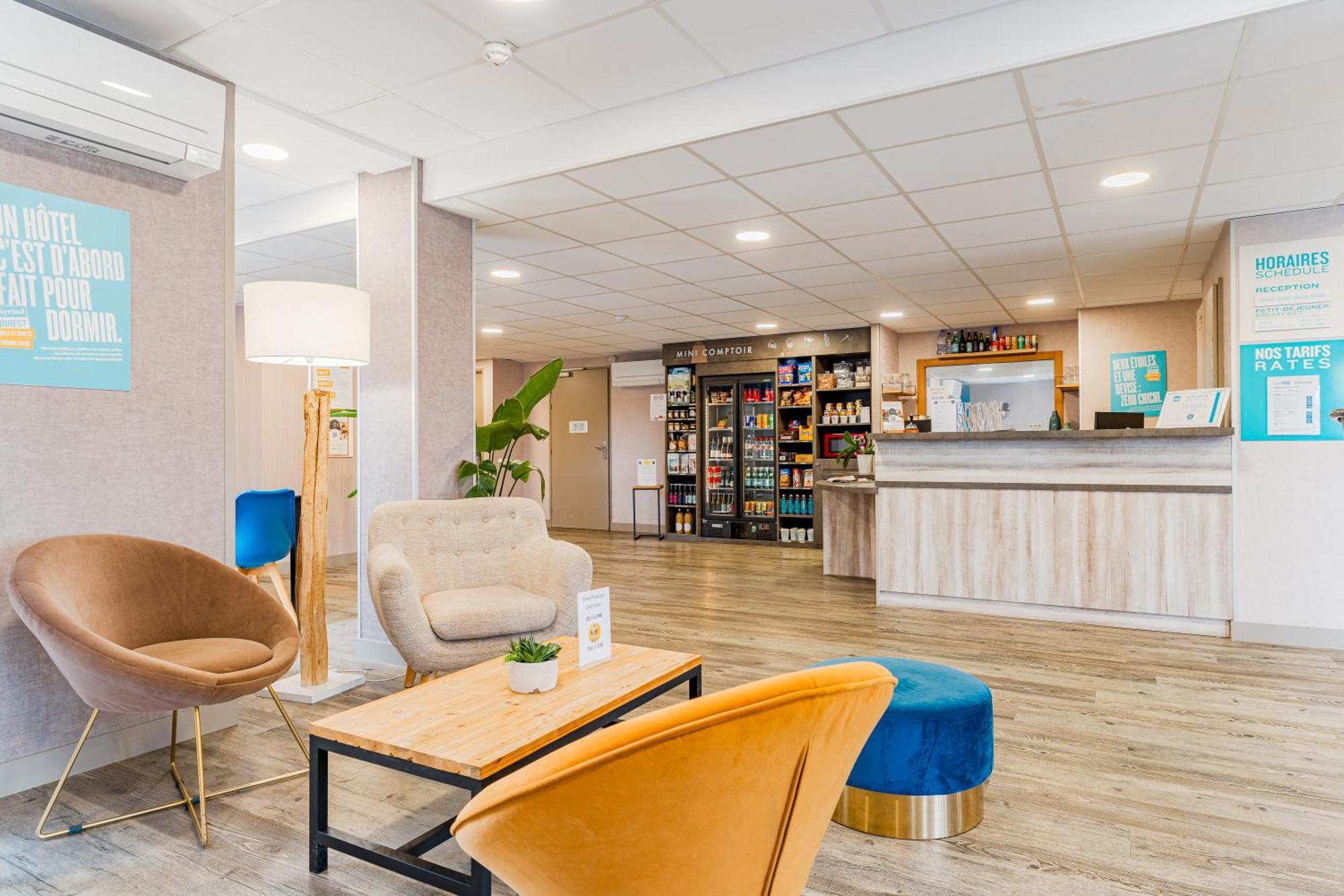 Kyriad Direct Tours Sud - Chambray Les Tours Eksteriør billede